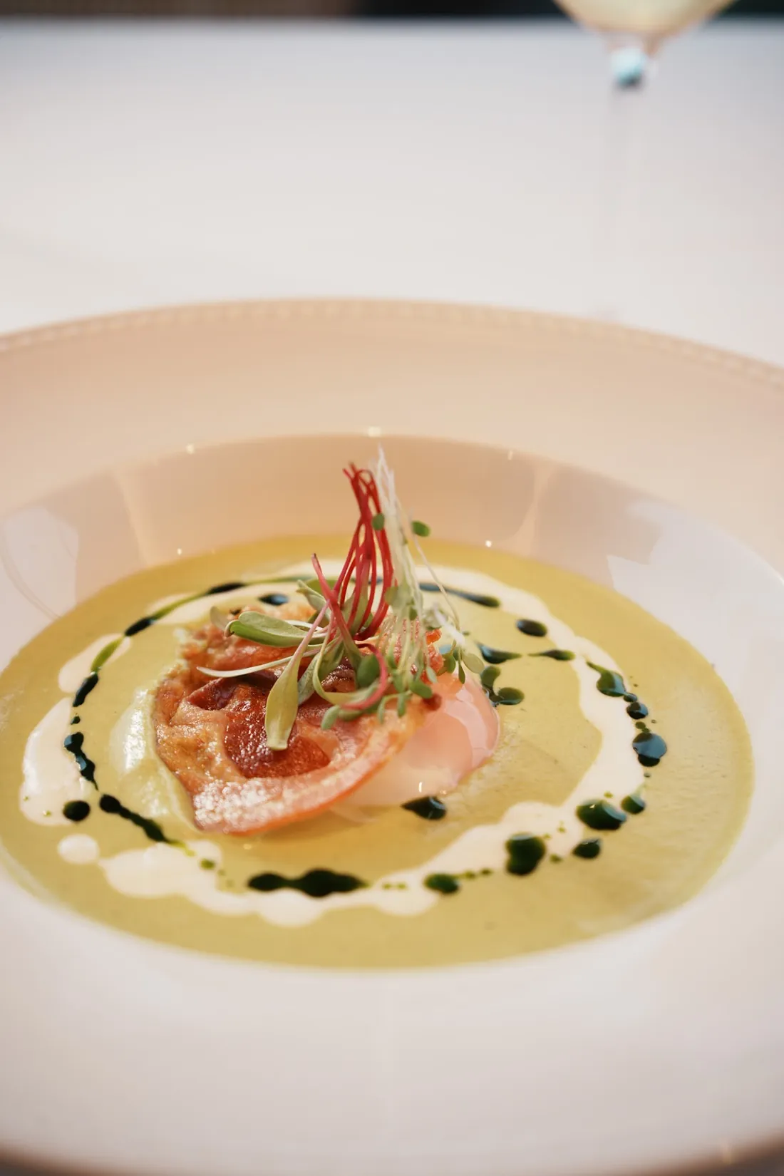 Crema di Asparagi con Uovo Perfetto